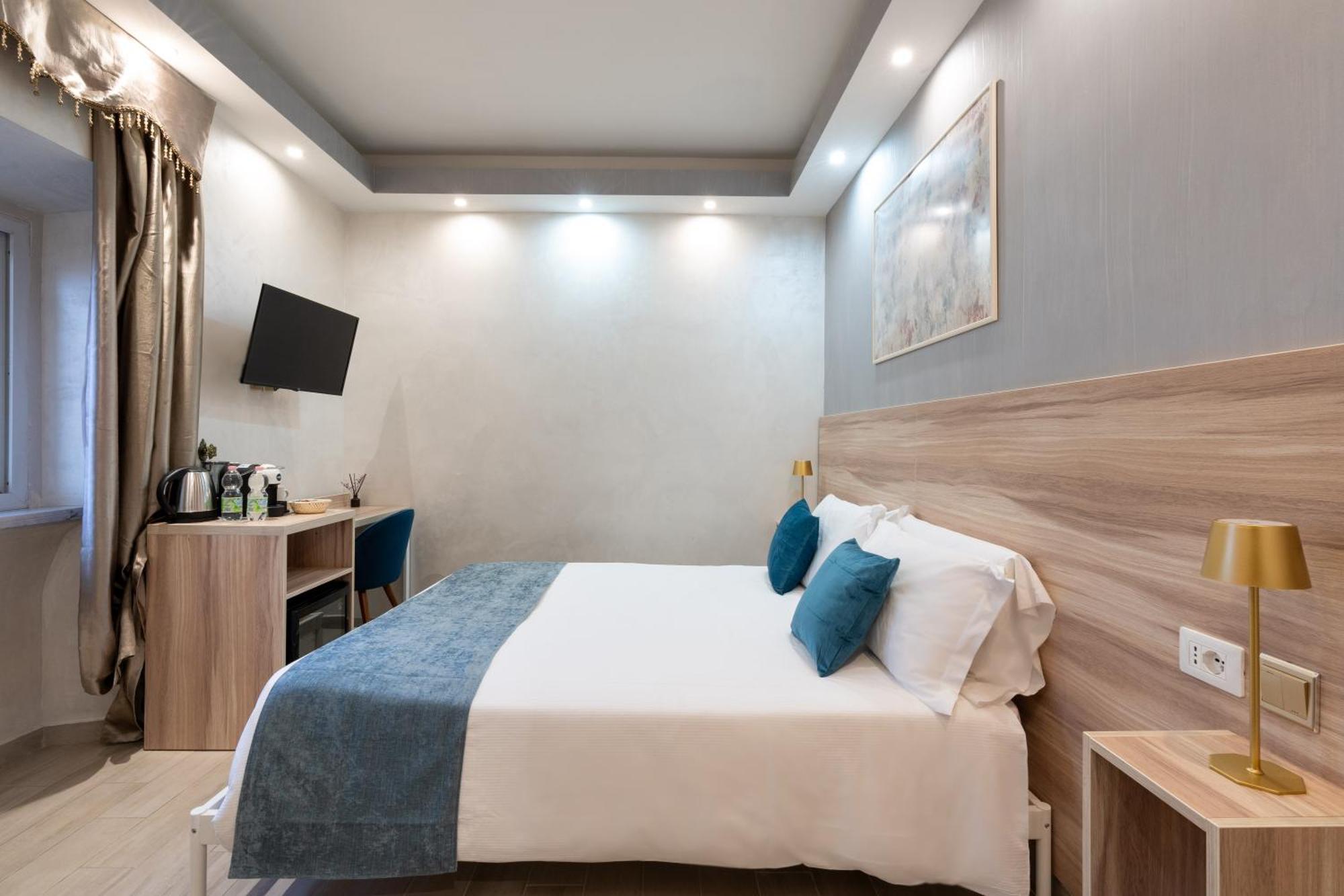 Leone D'Oro Guesthouse - Close To Piazza Vittorio 로마 외부 사진