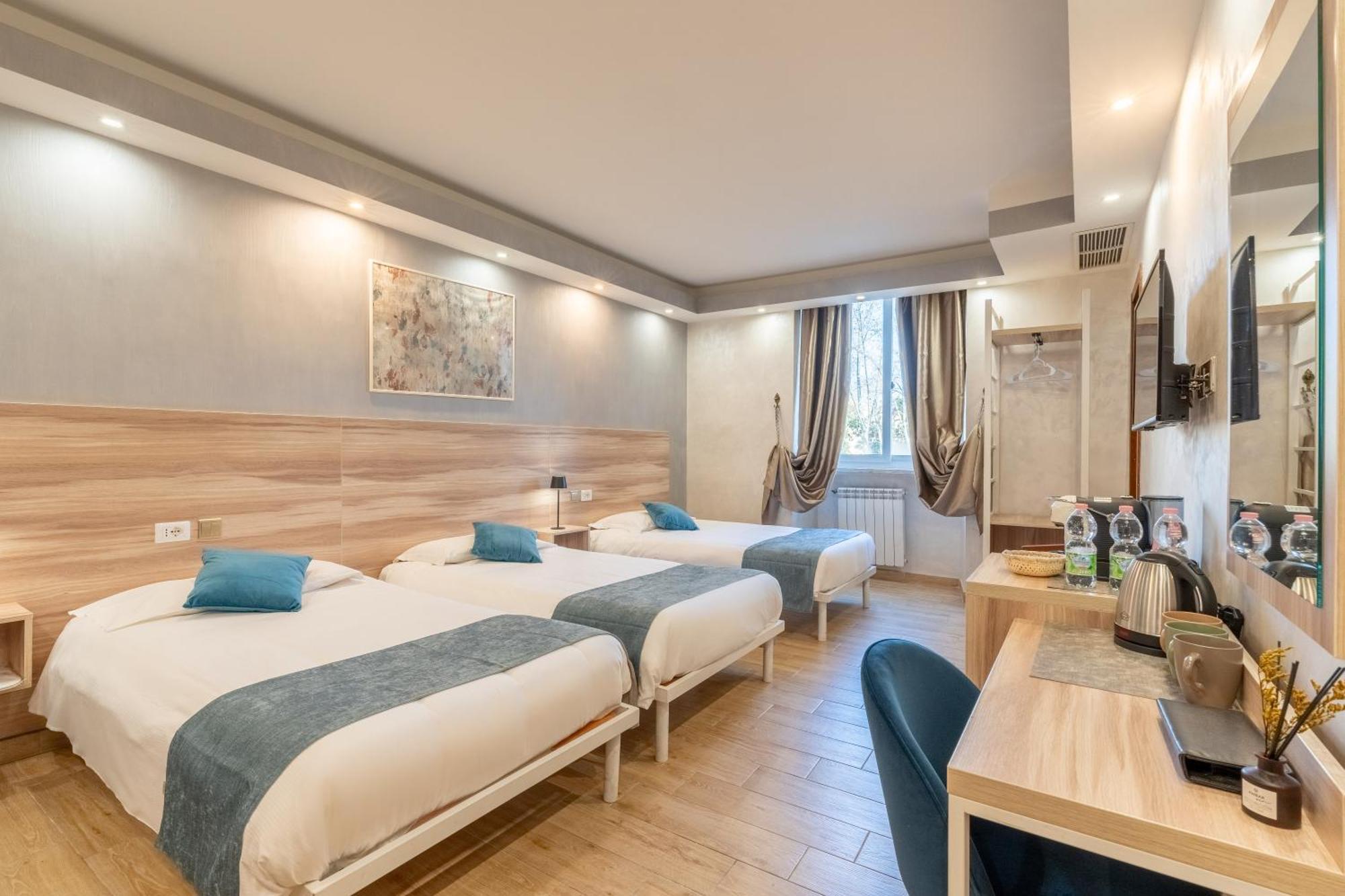 Leone D'Oro Guesthouse - Close To Piazza Vittorio 로마 외부 사진